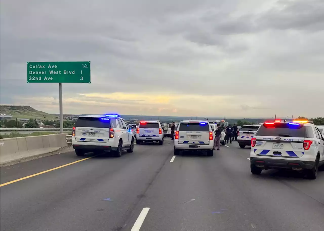 Stretch of eastbound I-70 in Jefferson County shut down by multi-vehicle crash