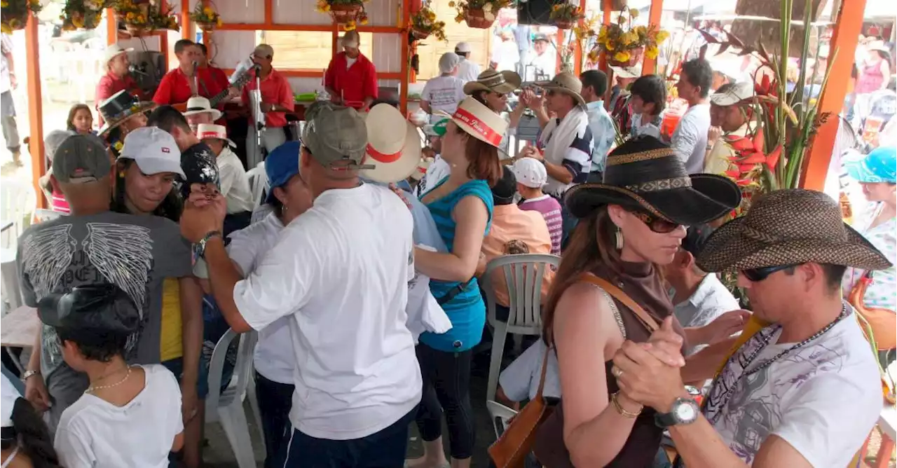 Feria de las Flores: dos espacios para disfrutar de las fondas