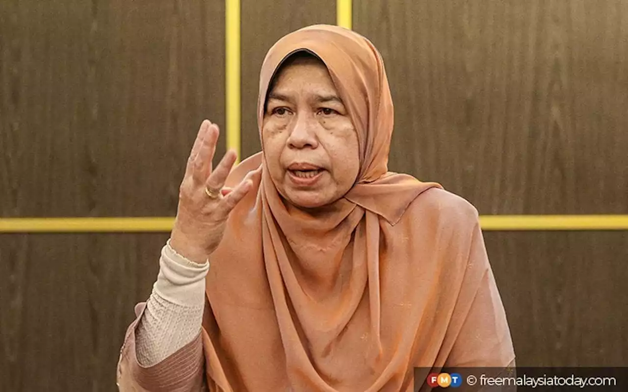 Zuraida ‘intai’ Gerakan