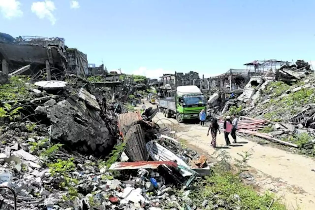 Lawmaker vows to push for bigger funding to cover Marawi claims