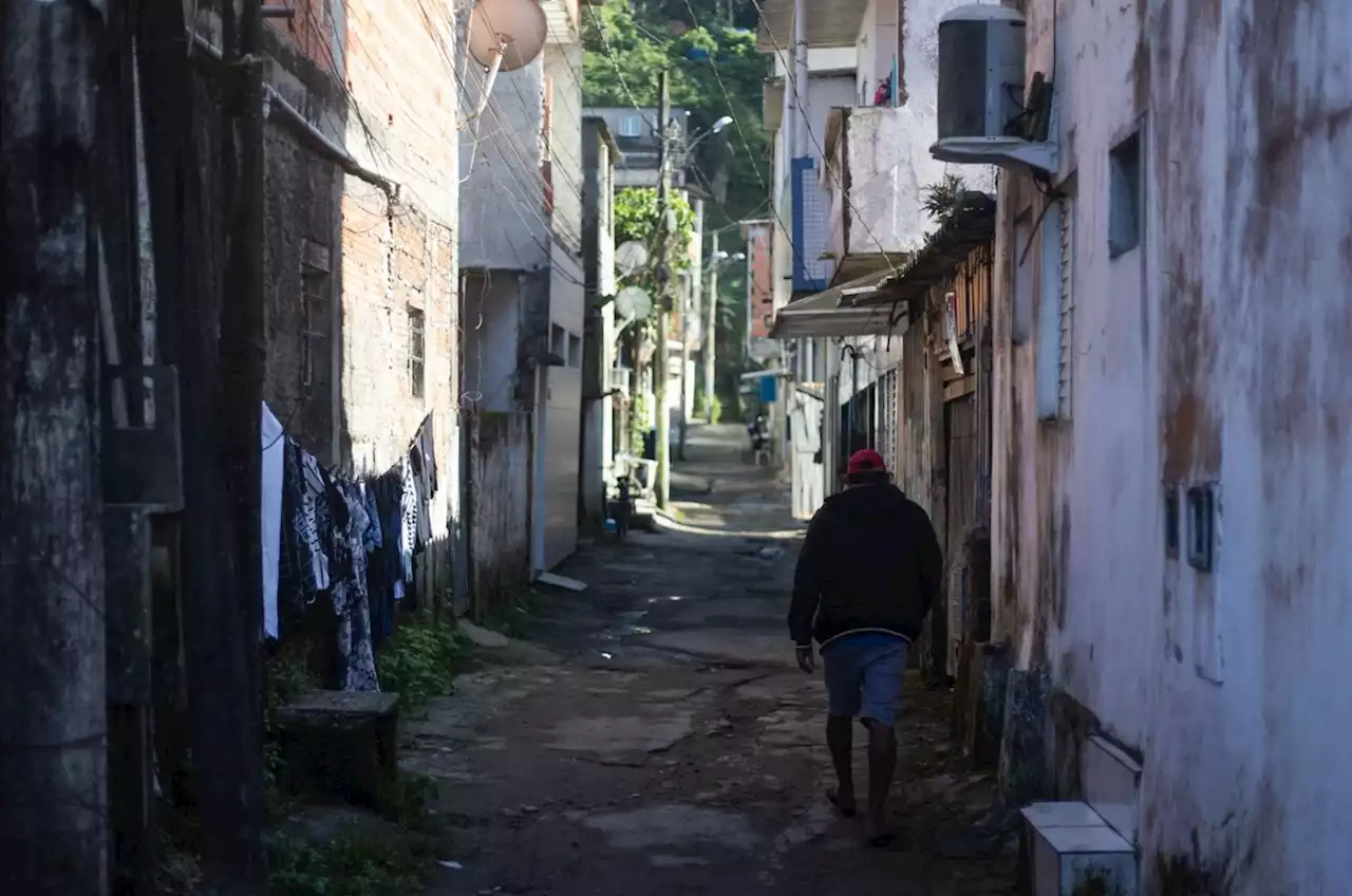 Operação no Guarujá em resposta à morte de PM chega a 16 mortos em cinco dias