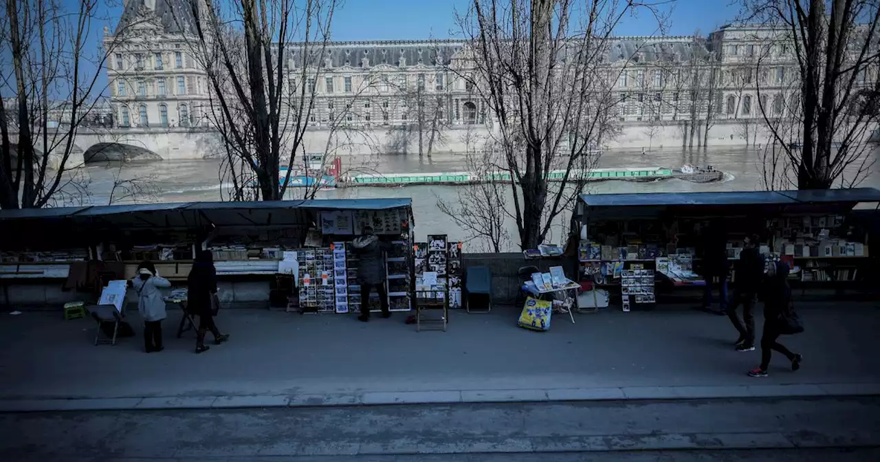 JO 2024 : à Paris, les bouquinistes virés de la Seine