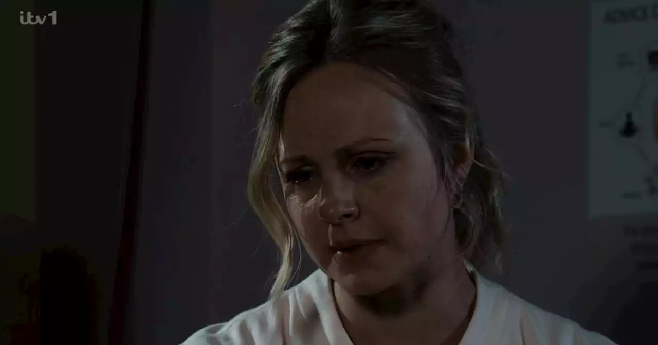 Corrie fans say 'poor Sarah' as character is given heartbreaking news