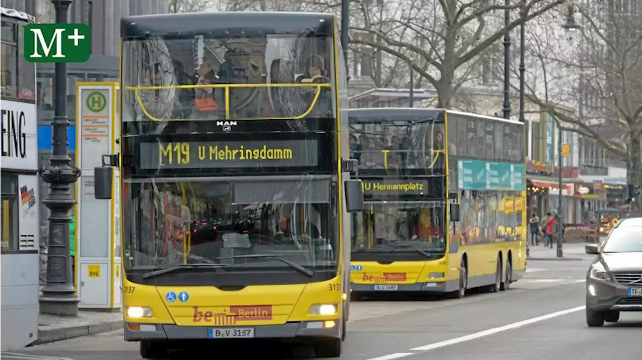 Berliner Busfahrerin schreibt neues Buch über die skurrilsten Erlebnisse entlang der M19