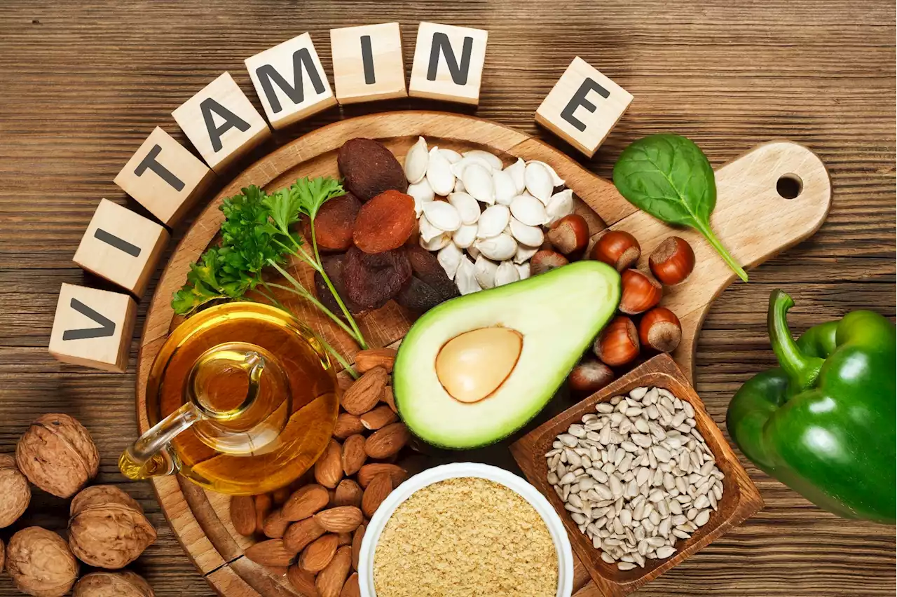 Review studies relationships between vitamin E intake or circulating α-tocopherol and various health outcomes