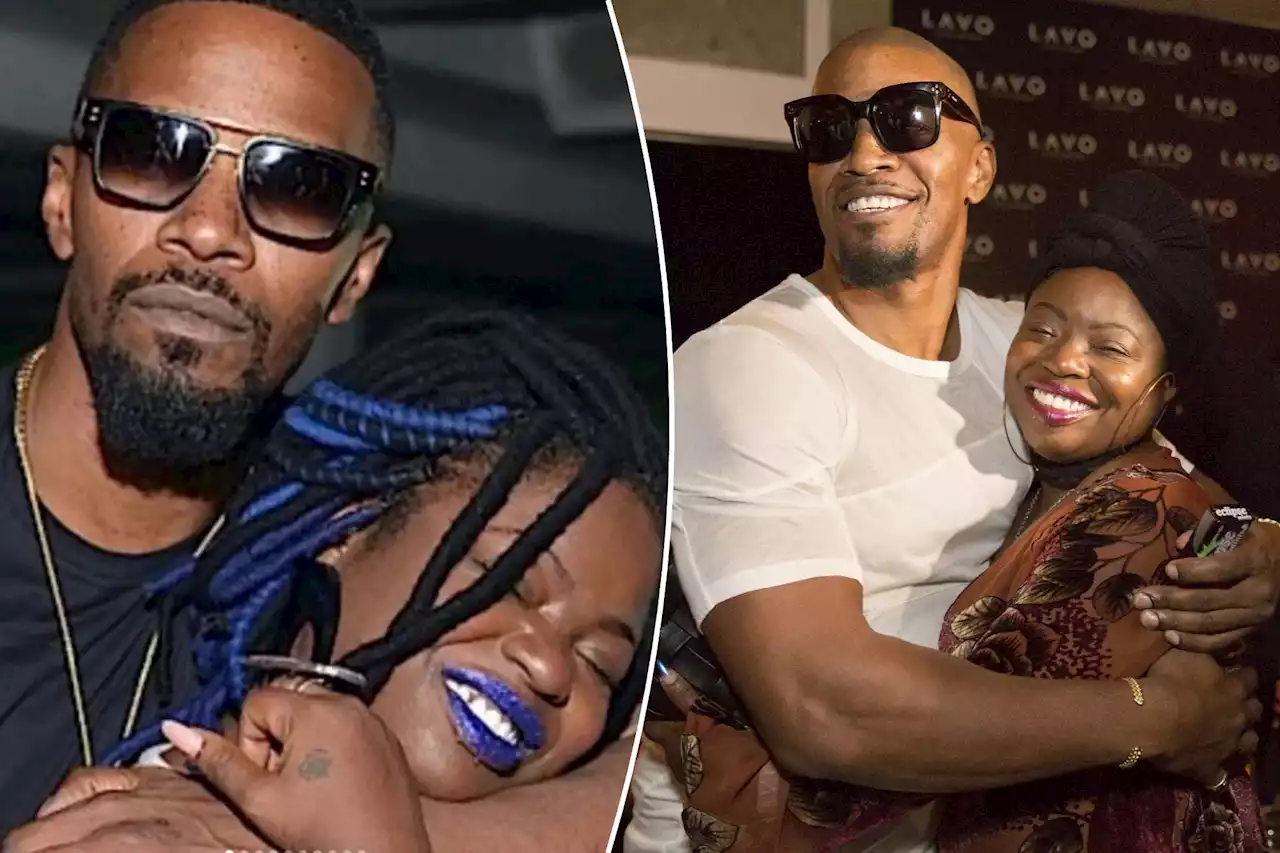 Jamie Foxx says he ‘would not be here’ without his ‘courageous’ sister Deidra: ‘Would’ve lost my life’