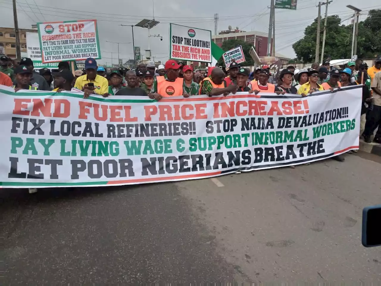 Photos: “Let poor Nigerians breathe,” - NLC, TUC, say as protest kickstarts in Lagos