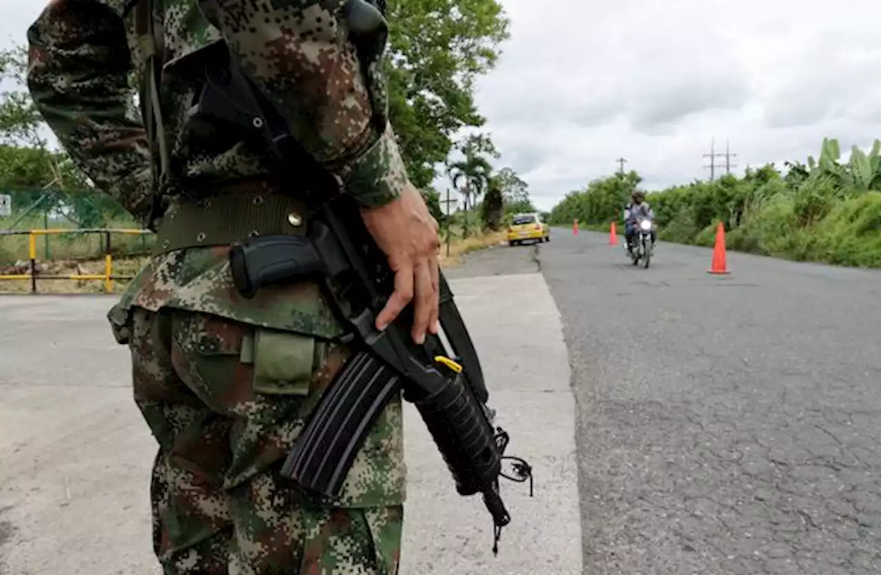 Condenan a varios años de cárcel al soldado que asesinó a compañero en Cantón Norte - Pulzo