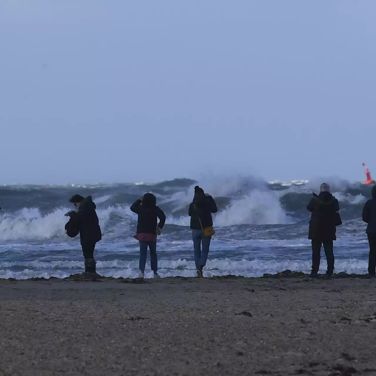 Météo France place 4 départements en vigilance orange vagues-submersion