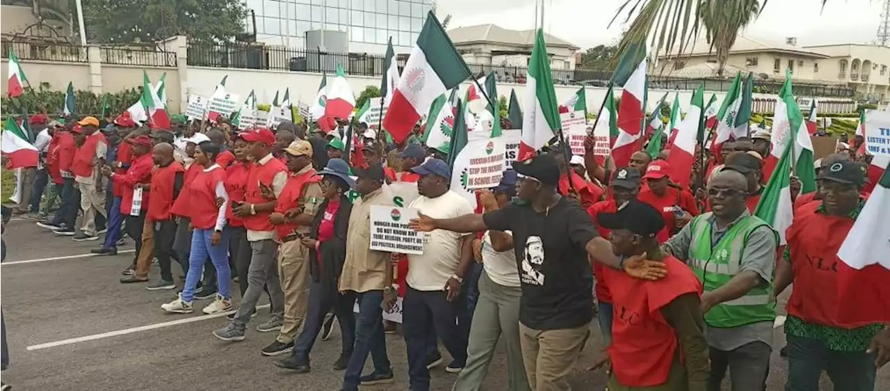 Petrol Subsidy Removal Too Hasty, No Thought-out Plan To Cushion Effects On Nigerians – Labour Congress | Sahara Reporters