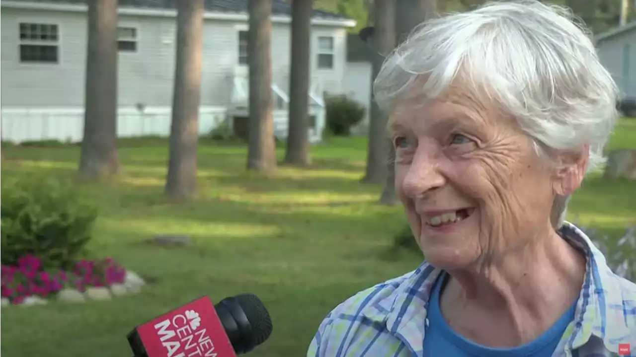 Elderly Woman Fights Off Home Intruder, Feeds Him Crackers and Peanut Butter