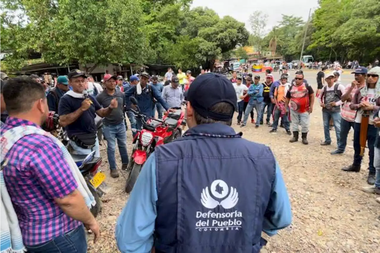 Video: Sigue el drama en la vía Barrancabermeja - Bucaramanga por bloqueos en La Lizama