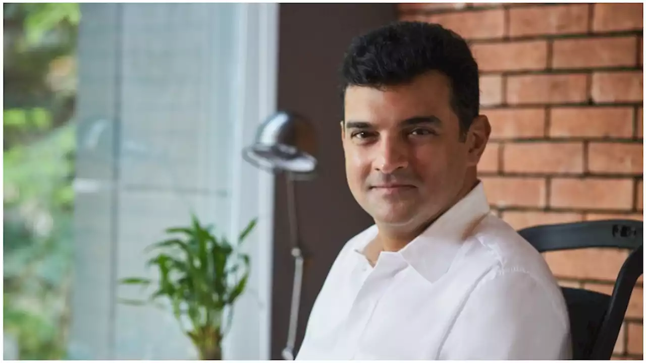 Producer Siddharth Roy Kapur on India’s Box Office Boom and ‘Oppenheimer’ Outdoing ‘Barbie’: It’s a ‘Holy Grail of Pure Cinema’ (EXCLUSIVE)