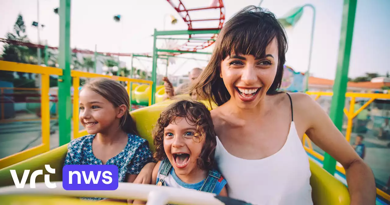 Van nog geen 100 tot meer dan 400 euro: dit betaalt een gezin van vier deze zomer voor een dagje pretpark