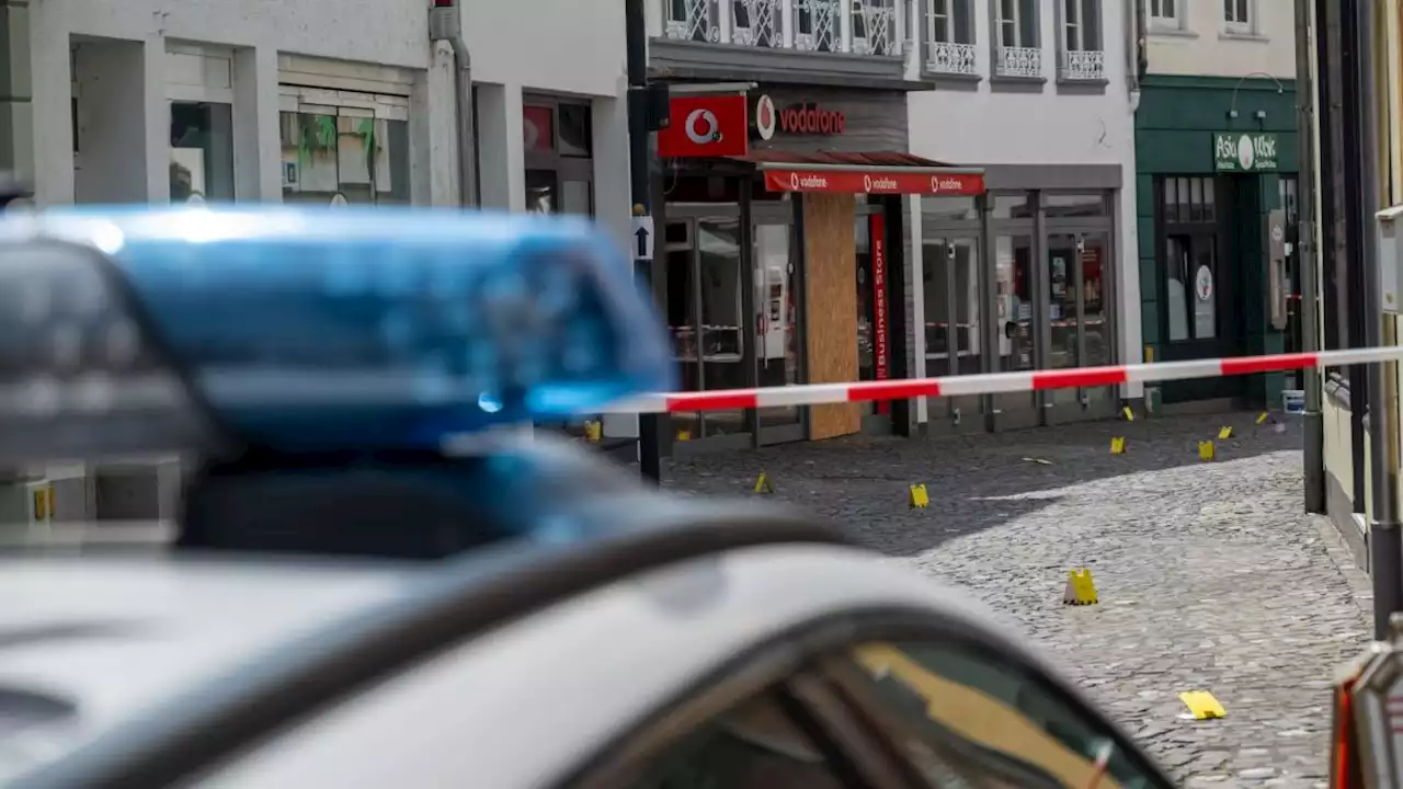 Festnahmen nach Tod von Mann auf Kirmes