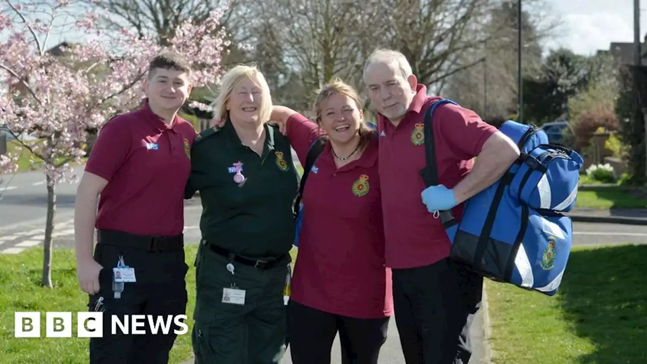 Yorkshire Ambulance service recruiting community volunteers