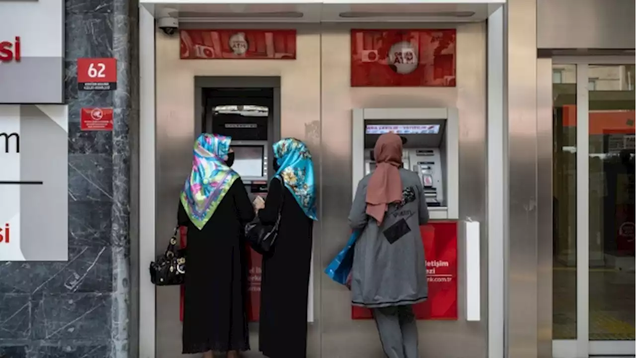 Turkey Sets Target for Lenders to Reduce FX-Linked Deposits