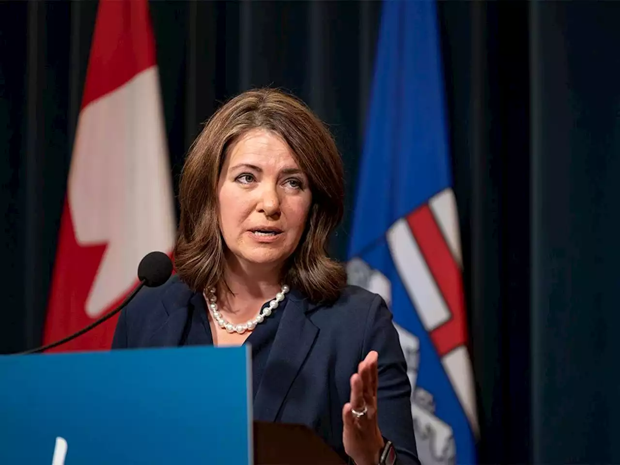 'A failure of due diligence': Alberta premier says Dynalife lab deal should have raised flags