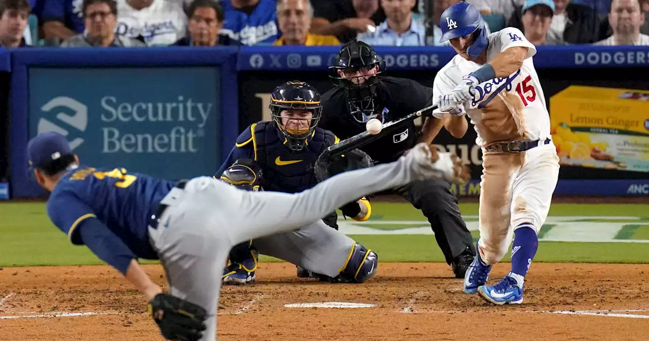 Barnes hits first homer of season as Dodgers beat Brewers 1-0 for 11th straight victory