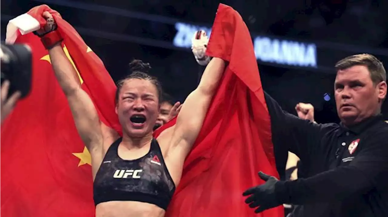 Wajah Masih 'Kinclong', Zhang Weili Menang Angka Atas Lemos di UFC 292