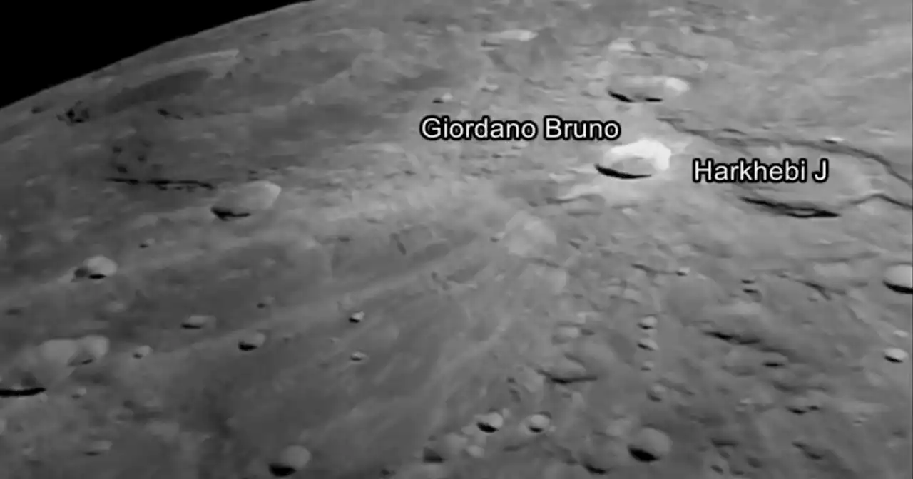 Indian spacecraft snaps images of moon ahead of landing