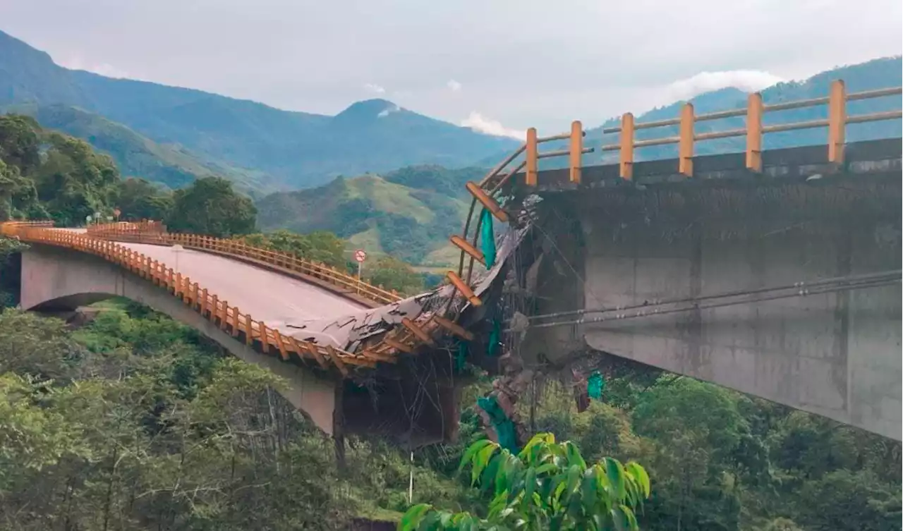 Se cayó uno de los puentes de la vía alterna al Llano