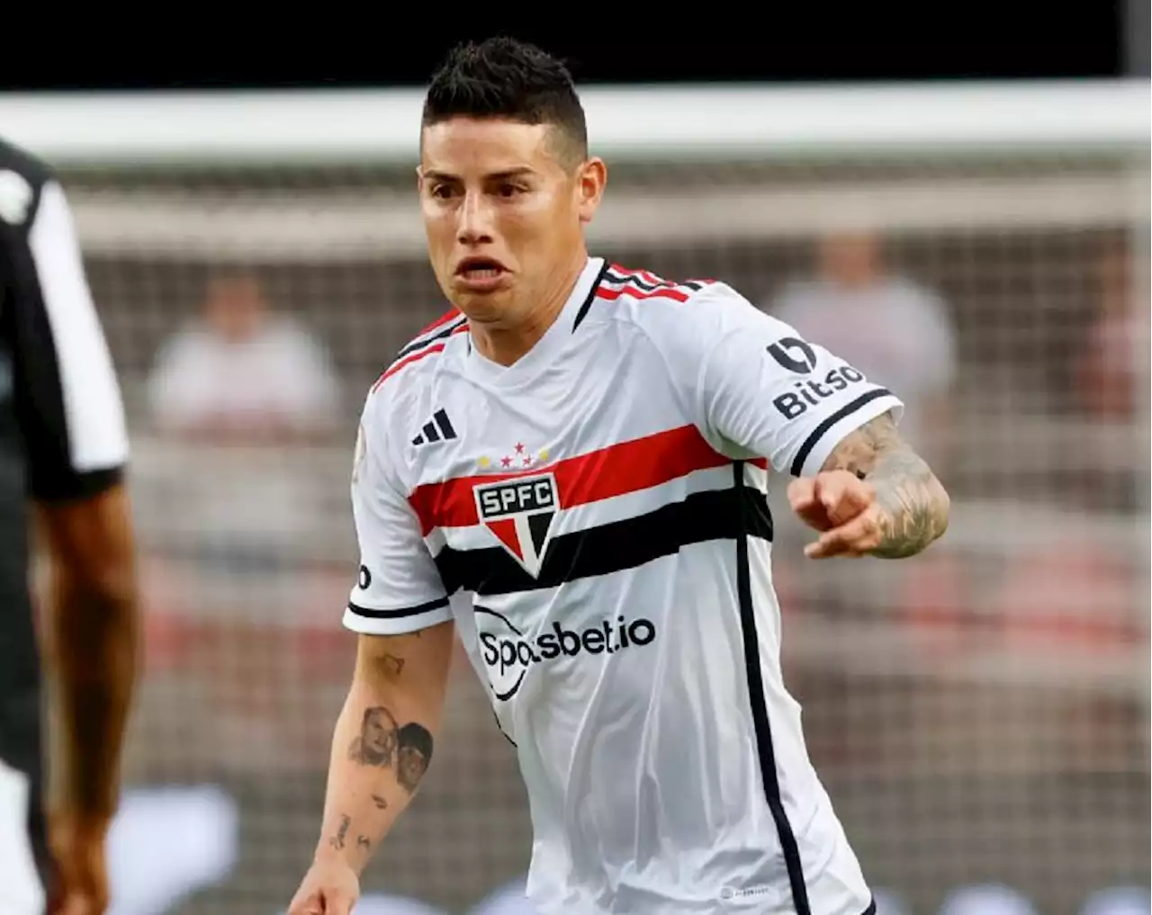 James Rodríguez y el balance de su primer juego como titular con Sao Paulo: poco brillo