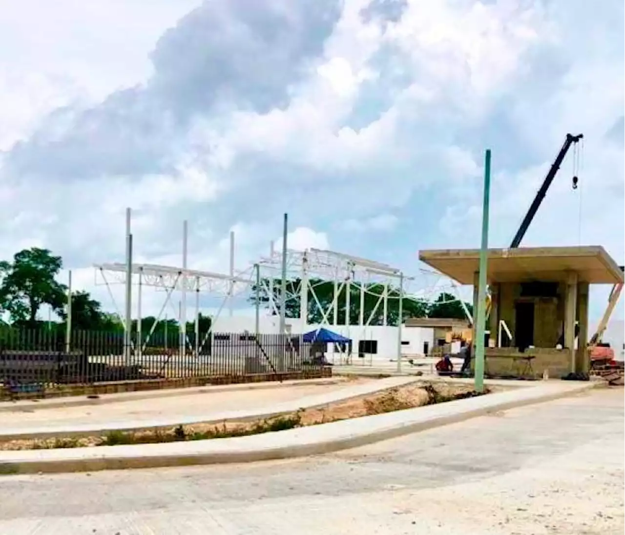 Coliseos de ferias de Arjona y Magangué, obras a paso lento