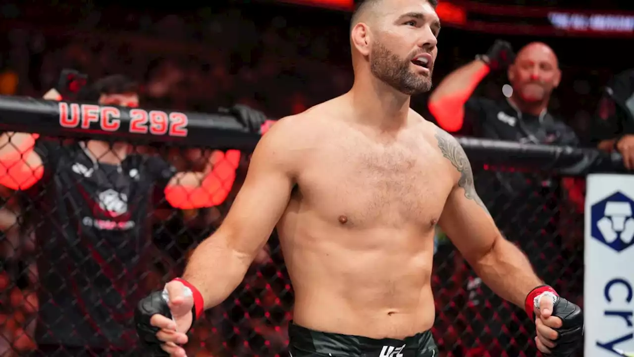 Dana White revela nova lesão de Chris Weidman e 'implora' por aposentadoria: 'Por favor'