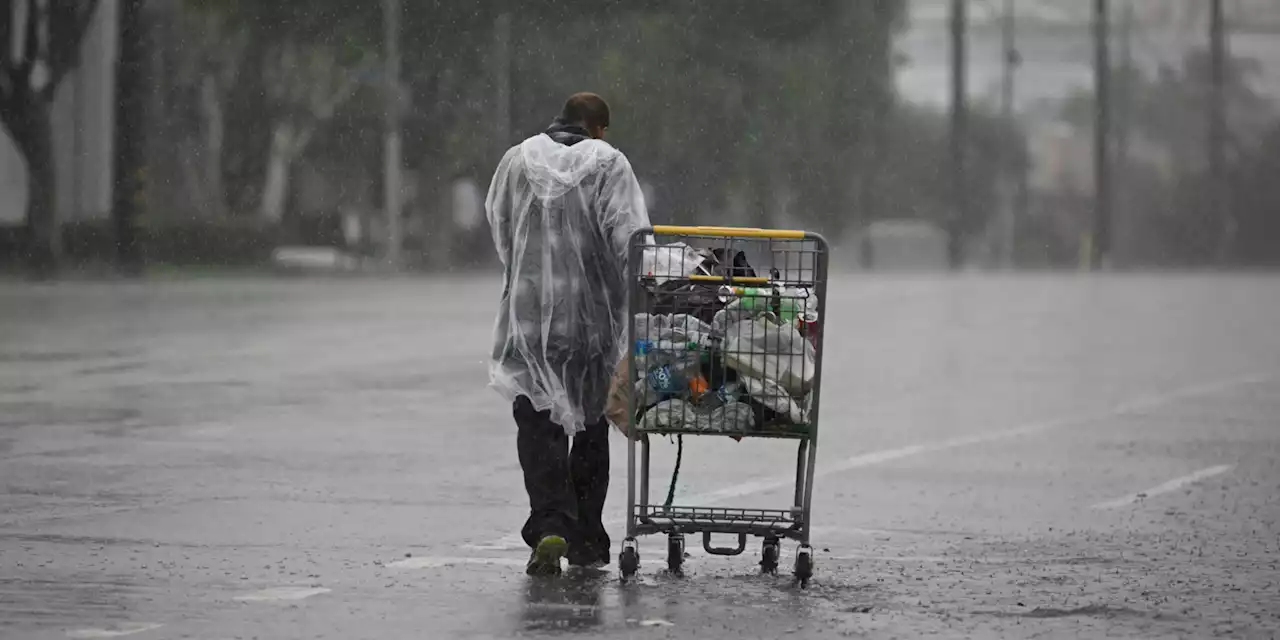 La tempête tropicale Hilary touche terre au Mexique, les États-Unis sur le qui-vive