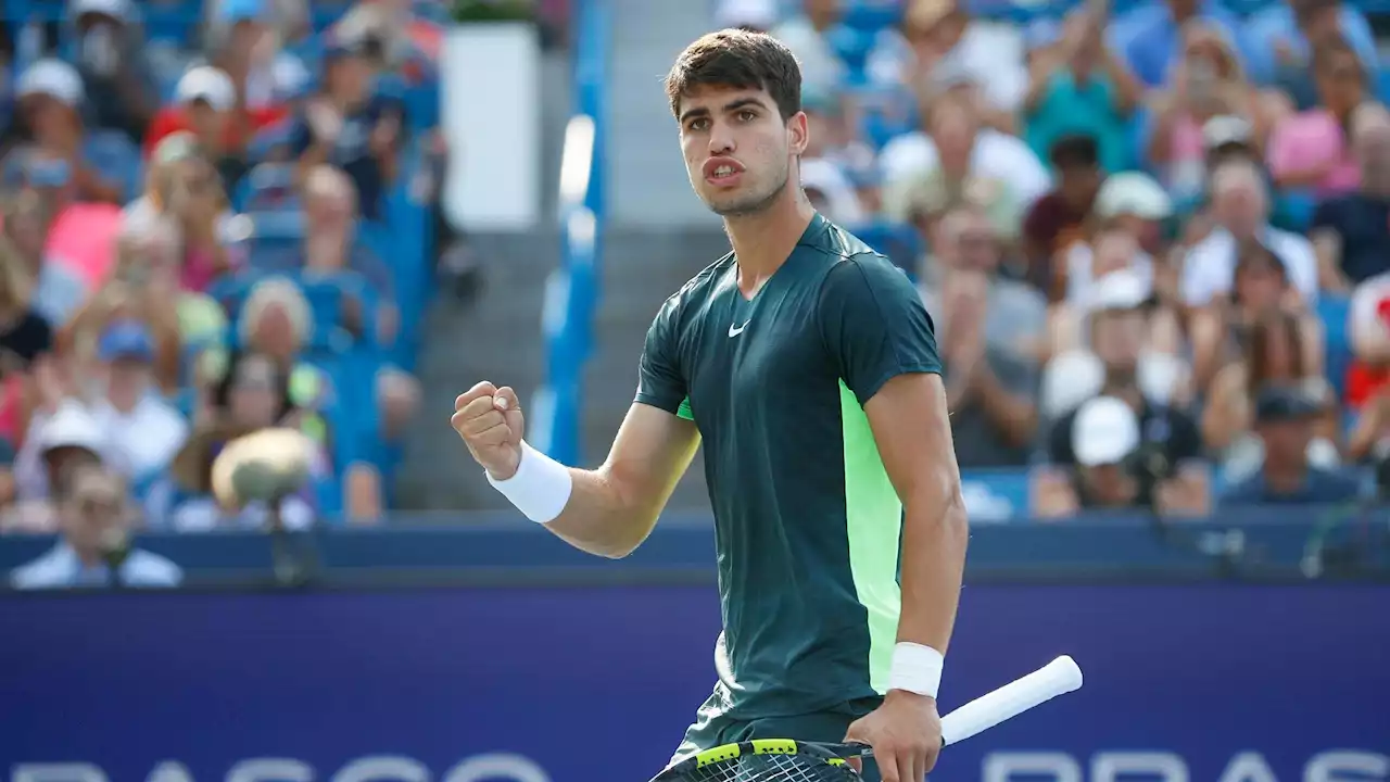 ATP Cincinnati : Carlos Alcaraz renverse Hubert Hurkacz (2-6, 7-6, 6-3) et gagne sa place en finale