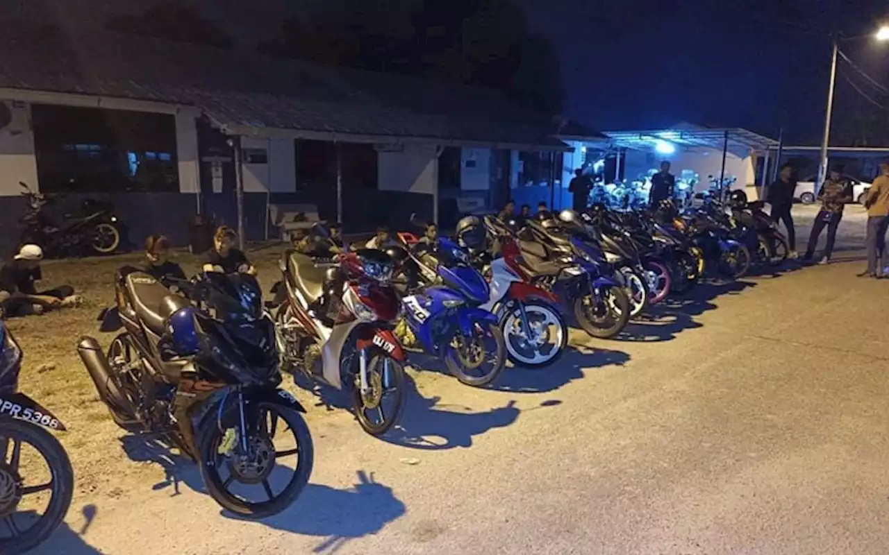 Penang cops seize 50 motorcycles in operation against illegal racing