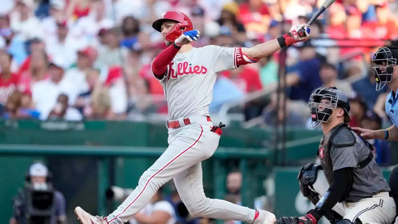 Trea Turner hits 2 of the Phillies' 5 home runs in a 12-3, come-from-behind win over Nationals