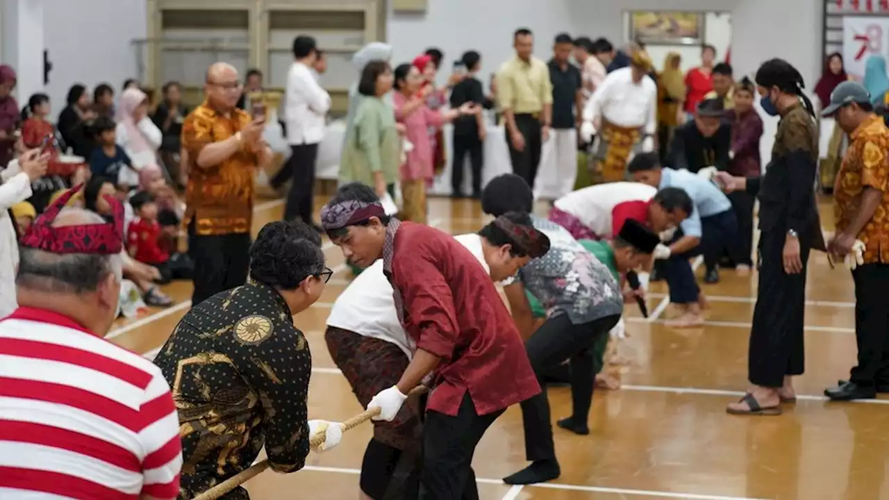 Mencari ”Merdeka” di Hari Merdeka