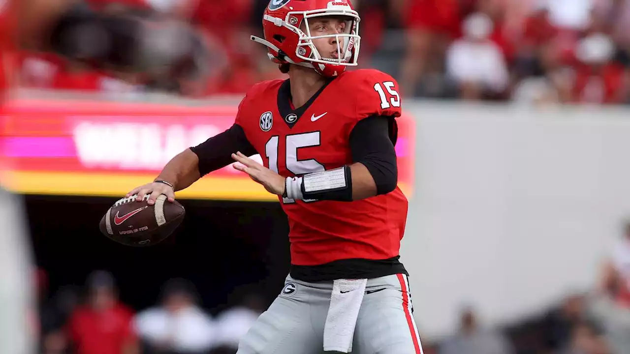 Georgia, eyeing national championship three-peat, names Carson Beck its starting QB