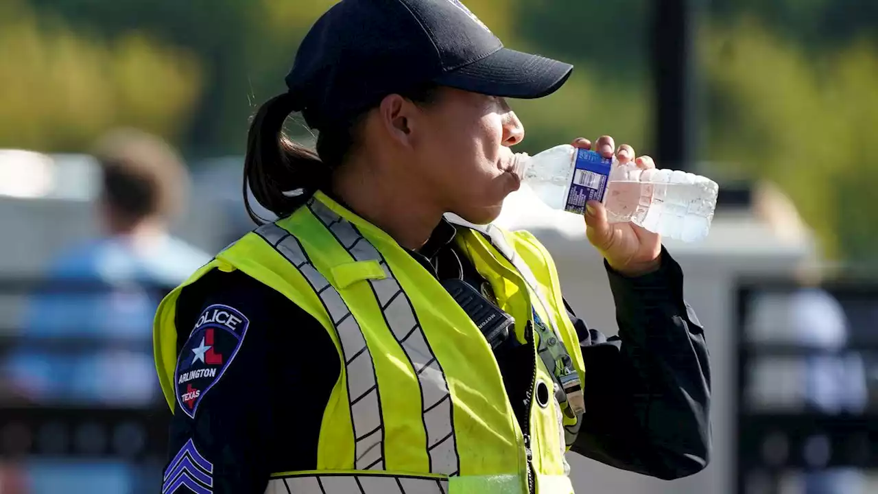 Sweltering temperatures bring misery to large portion of central U.S., setting some heat records