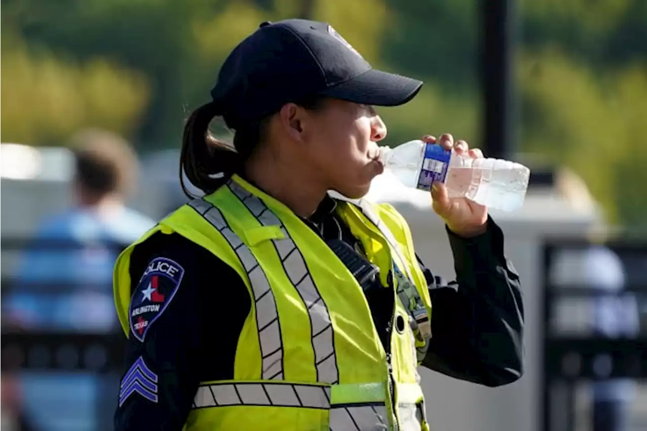 Sweltering temperatures bring misery to large portion of central U.S., setting some heat records