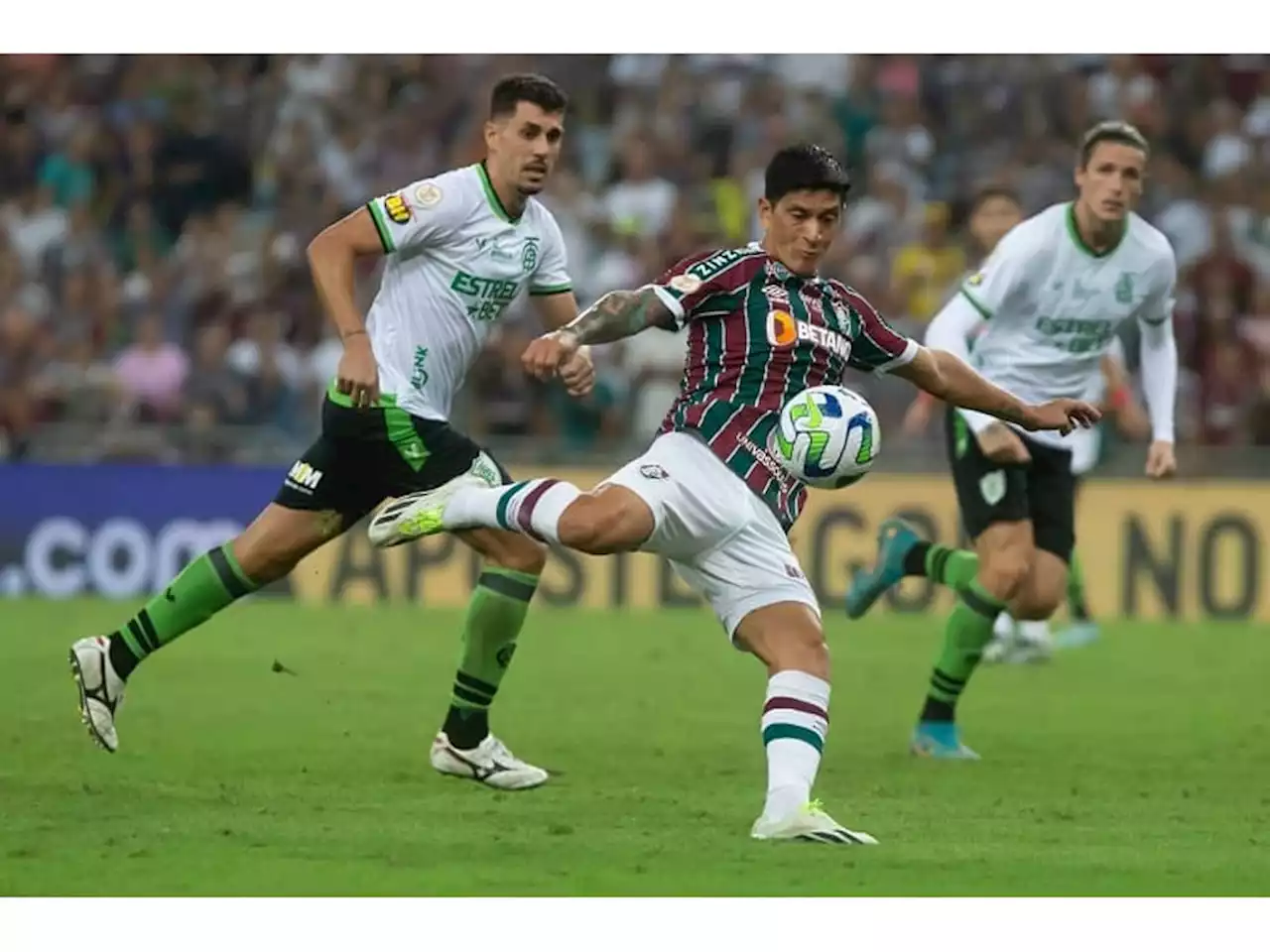 Artilheiros do novo Maracanã: Cano iguala Fred na quarta posição e tem melhor média geral