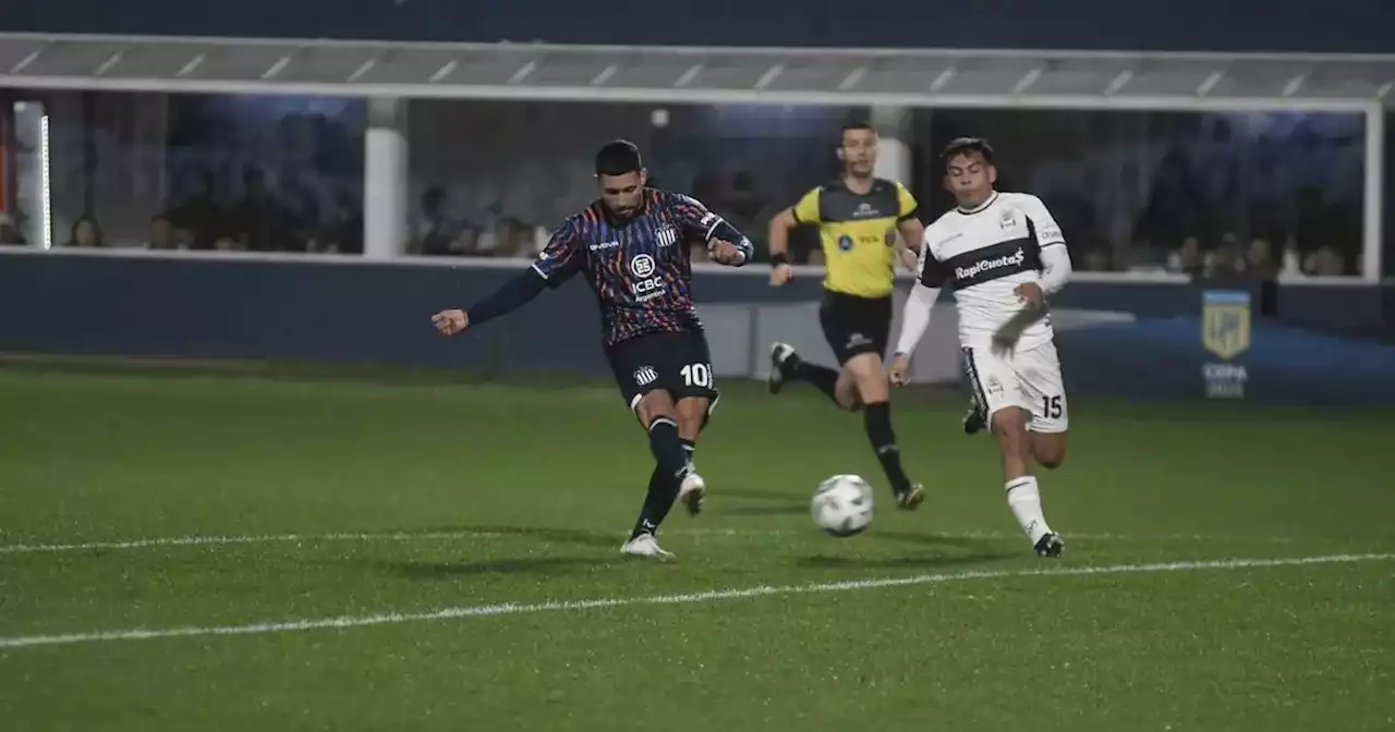 Vide: el golazo de Nahuel Bustos que fue el 1 a 0 de Talleres ante Gimnasia | Mundo D