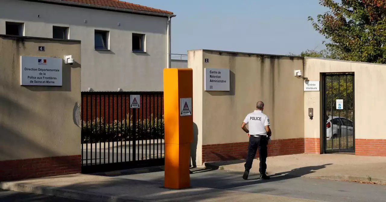 Nîmes: six personnes évadées après l'incendie d'un centre de rétention pour clandestins