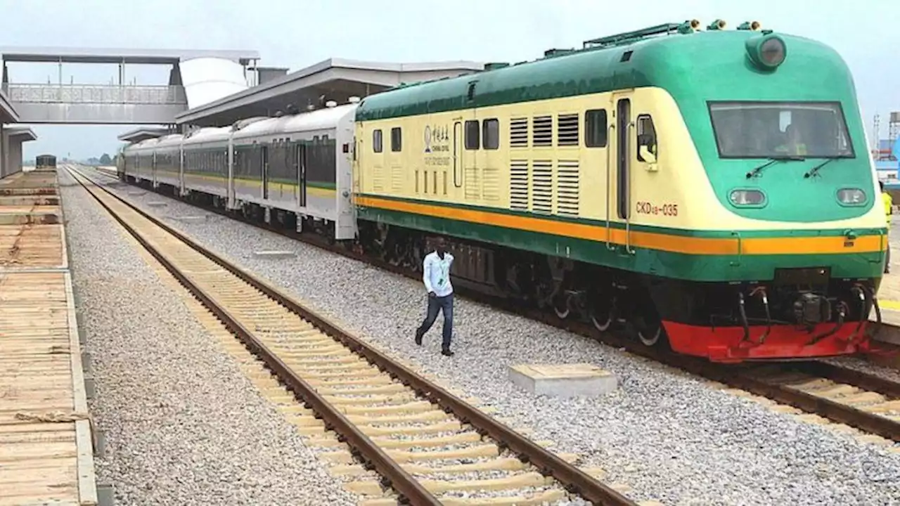 FCTA To Complete Abuja Rail Mass Transit In 12 Months