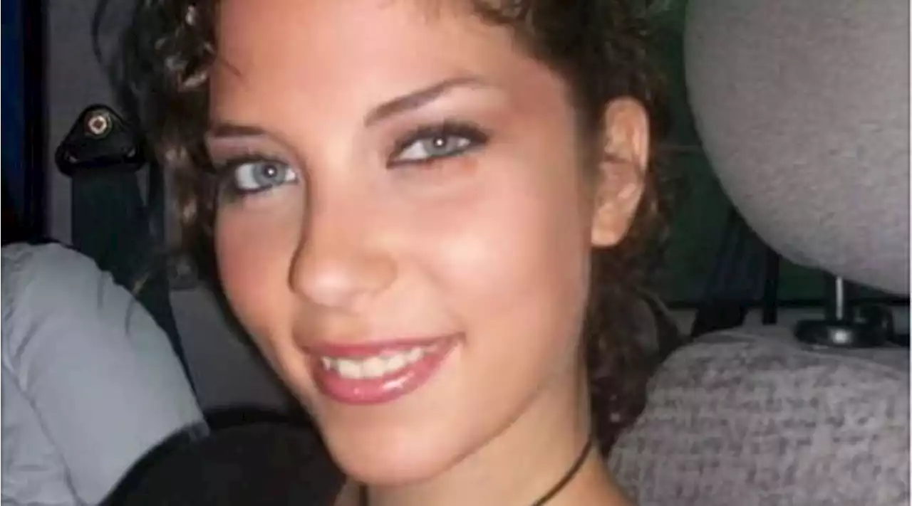 Valentina Salamone trovata impiccata come Vera Schiopu | La sorella: '13 anni dopo lottiamo ancora per la giustizia'