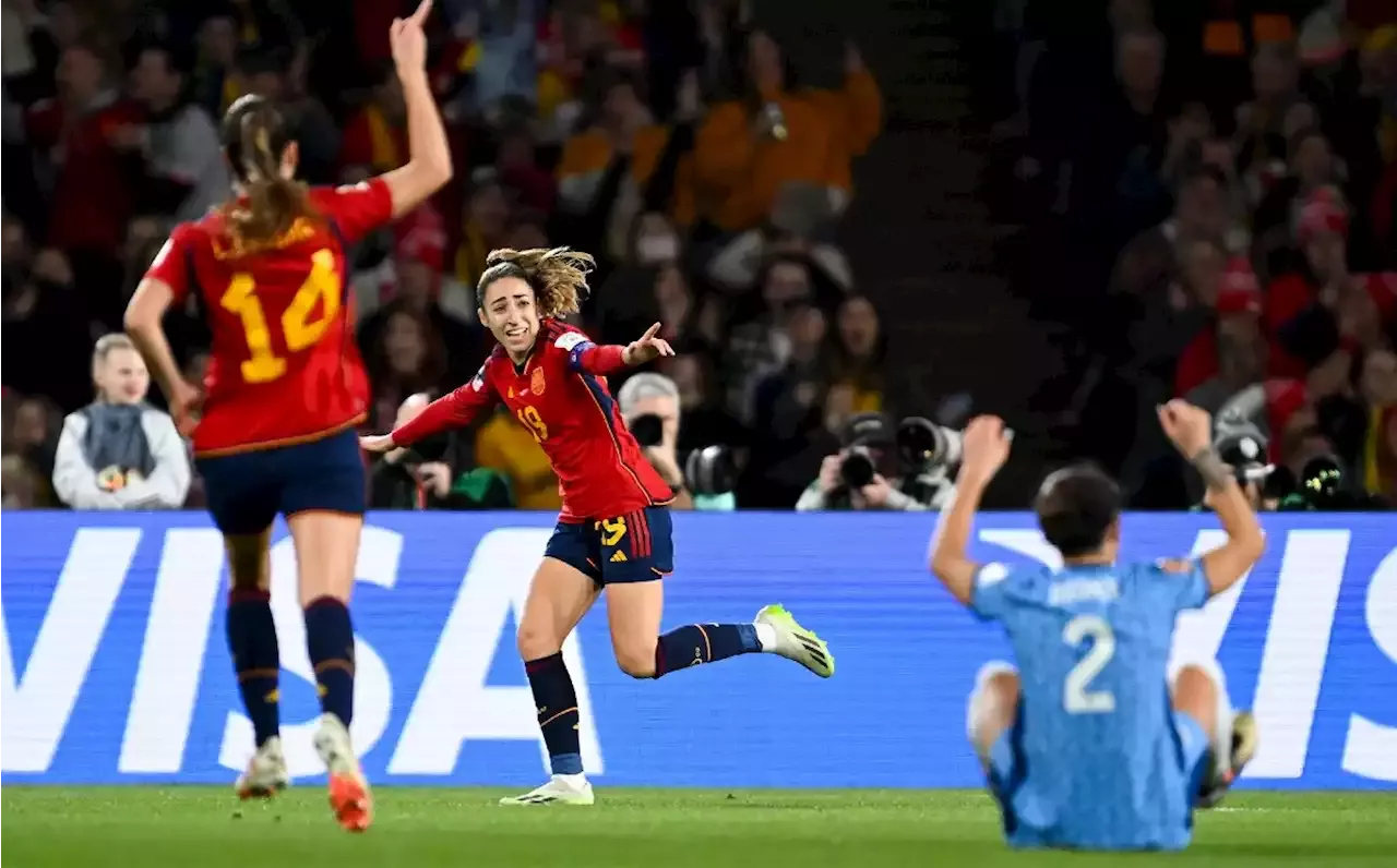 Olga Carmona Le Da Su Primer Mundial Femenil A España Vs Inglaterra