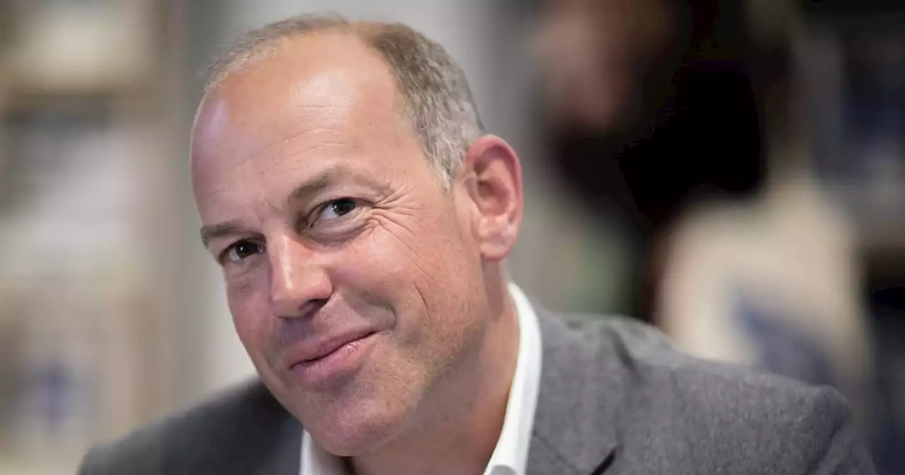 Location, Location, Location star Phil Spencer loses both parents in car crash