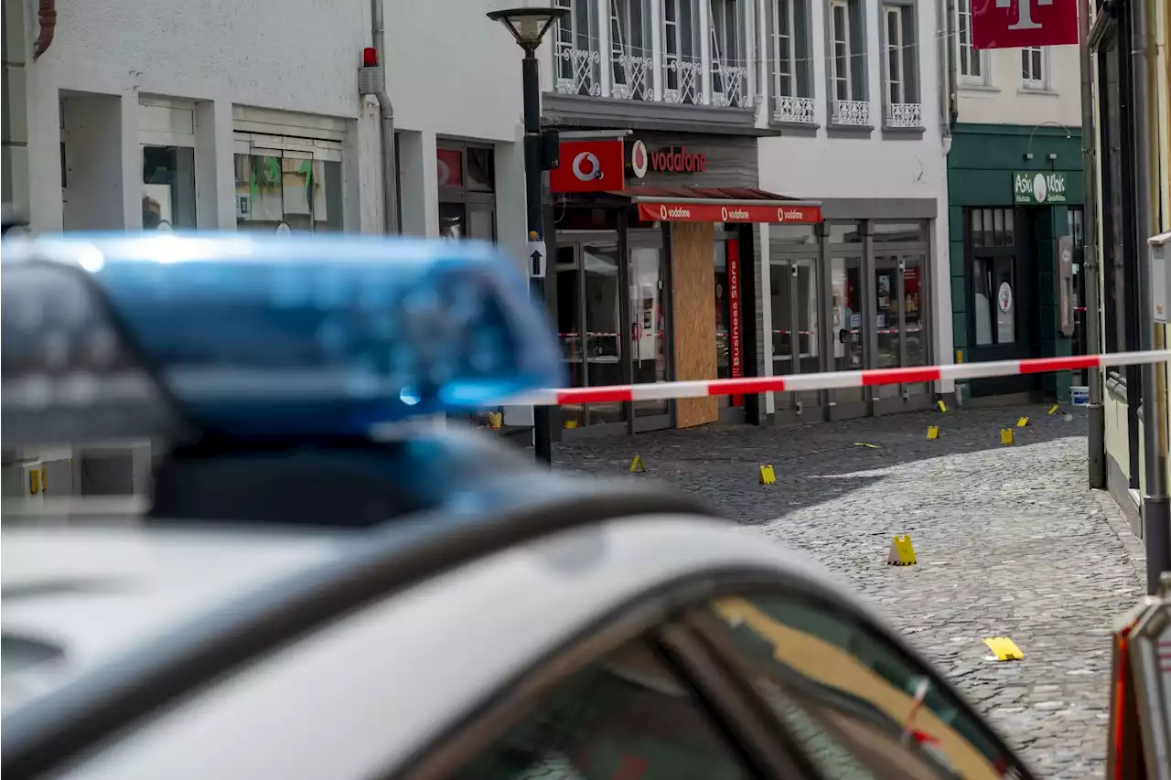 Festnahmen nach Tod von Mann auf Kirmes