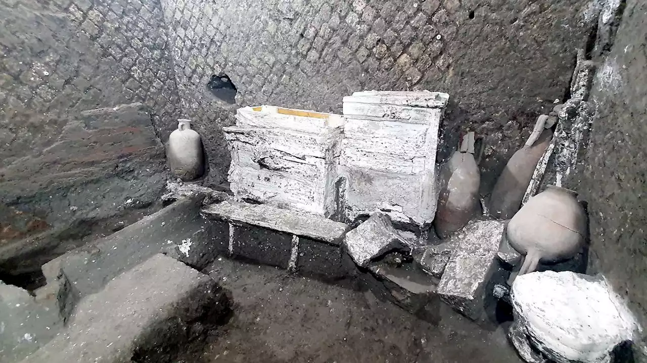 Archäologen legen Sklavenzimmer bei Pompeji frei