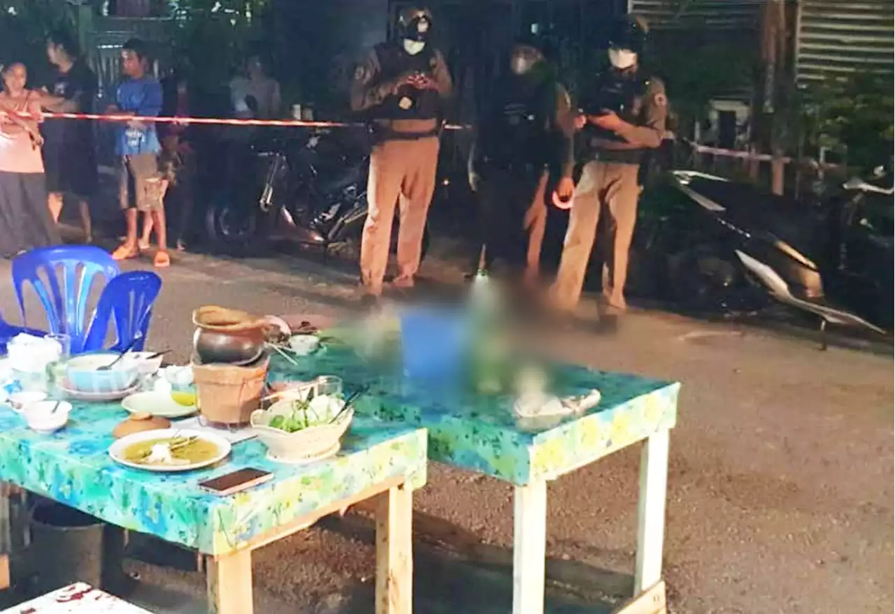 ตร.มหาชัย “ตามรวบหนุ่มหึงโหด แทงอดีตแฟนสาวดับ-คาร้านหมูกระทะ' เหตุมีแฟนใหม่ทวงหนี้เก่าไม่คืน