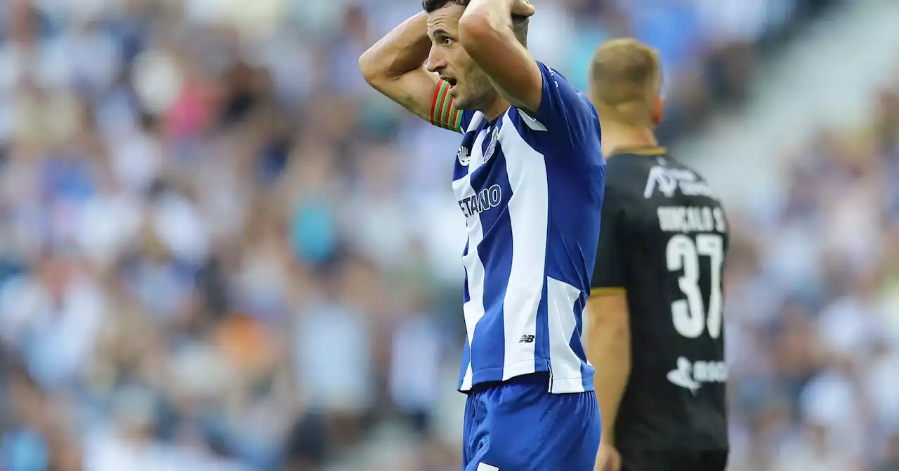 FC Porto vence na receção ao Farense à segunda jornada