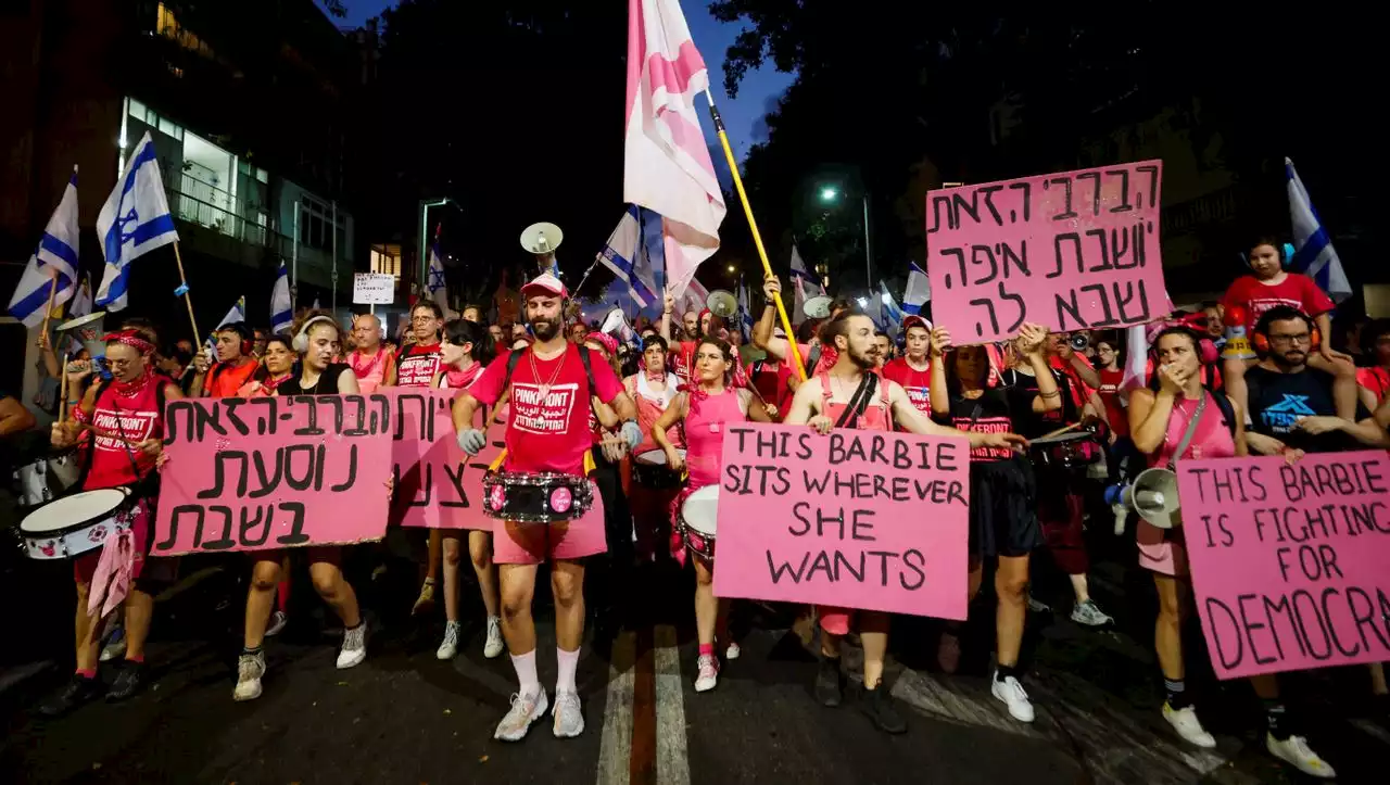 Israel: Über 100.000 Menschen gehen für Frauenrechte in Tel Aviv auf die Straße