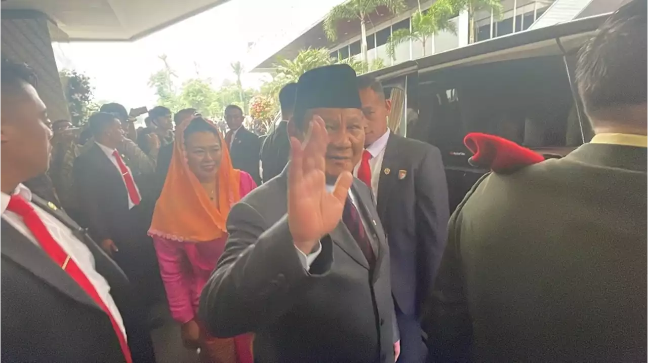 Prabowo Ciduk Suara Pendukung Jokowi, Peluang Menang Pilpres 2024 Makin Besar